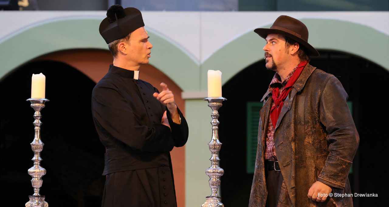 DON CAMILLO & PEPPONE Freilichtspiele Tecklenburg © Stephan Drewianka